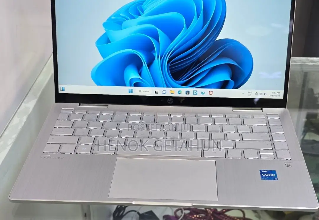 New Laptop HP Pavilion 15 8GB Intel Core I5 SSD 512GB