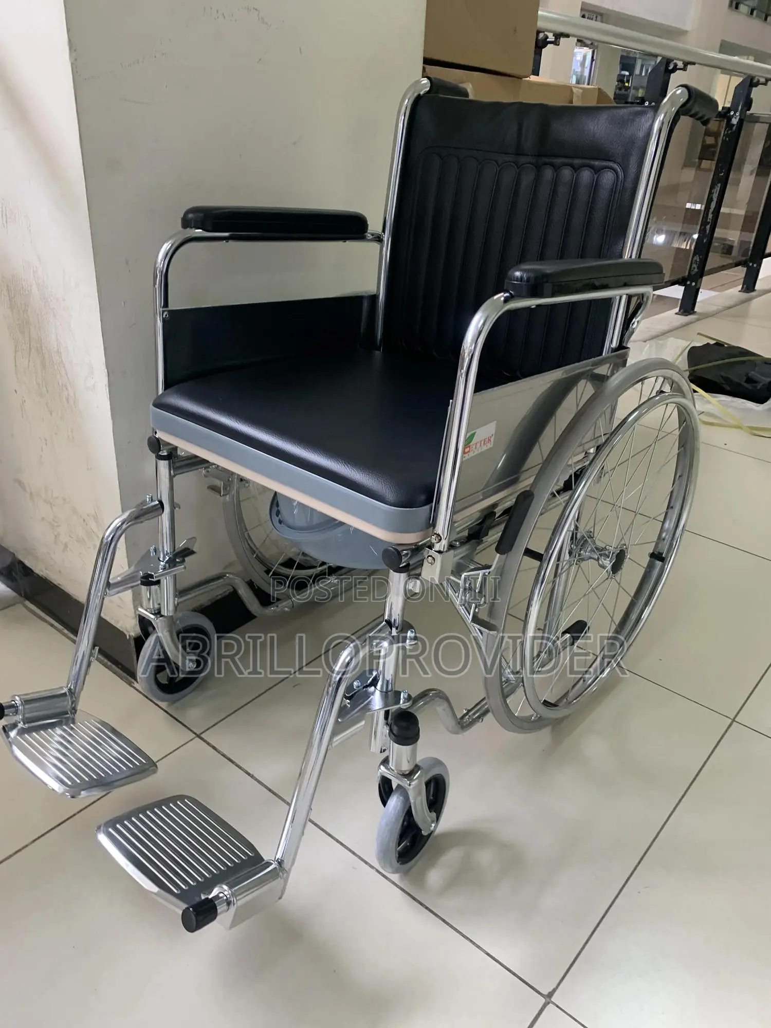 Toilet and Shower and Commode Wheelchair Wheelchair New