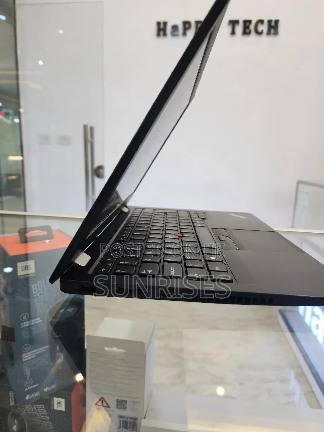 New Laptop Lenovo ThinkPad 10 4GB Intel Core I3 SSD 128GB