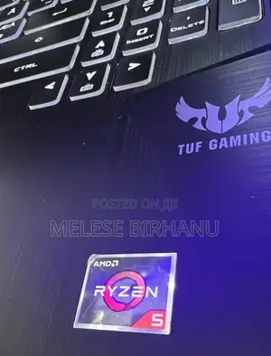 Photo - New Laptop Asus 8GB AMD Ryzen 5 SSD 512GB