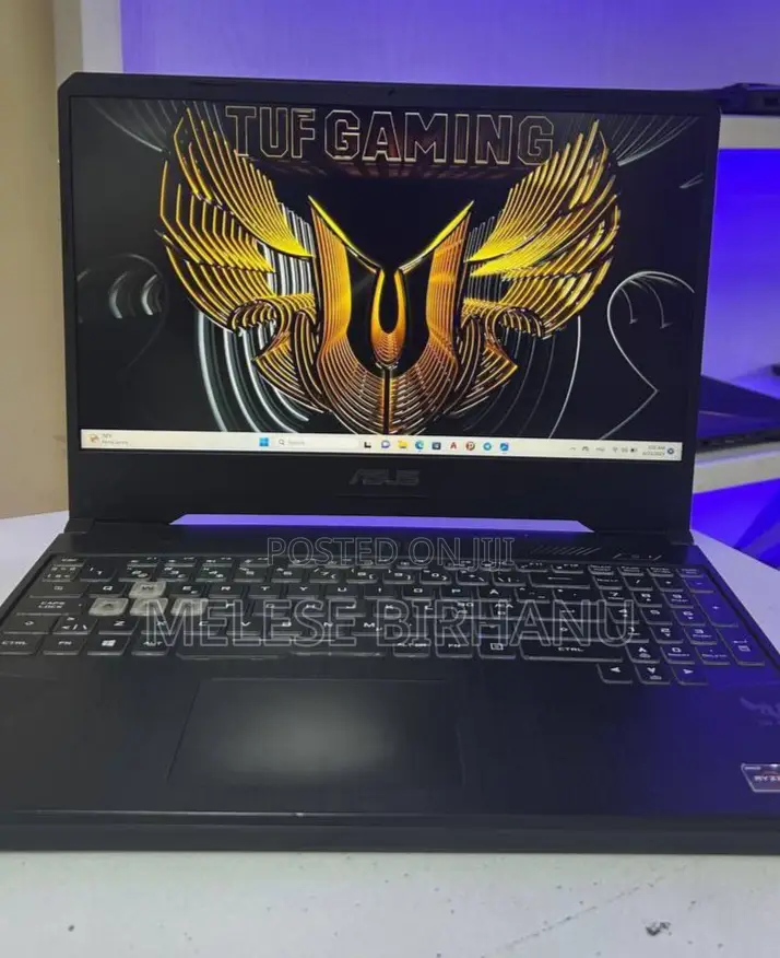 New Laptop Asus 8GB AMD Ryzen 5 SSD 512GB