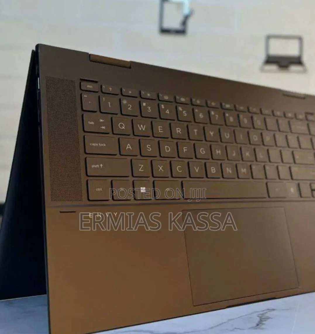 New Laptop HP Envy X360 8GB AMD Ryzen 5 SSD 512GB