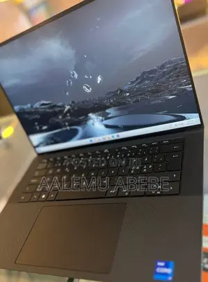 New Laptop Dell XPS 15 16GB Intel Core I7 SSD 512GB