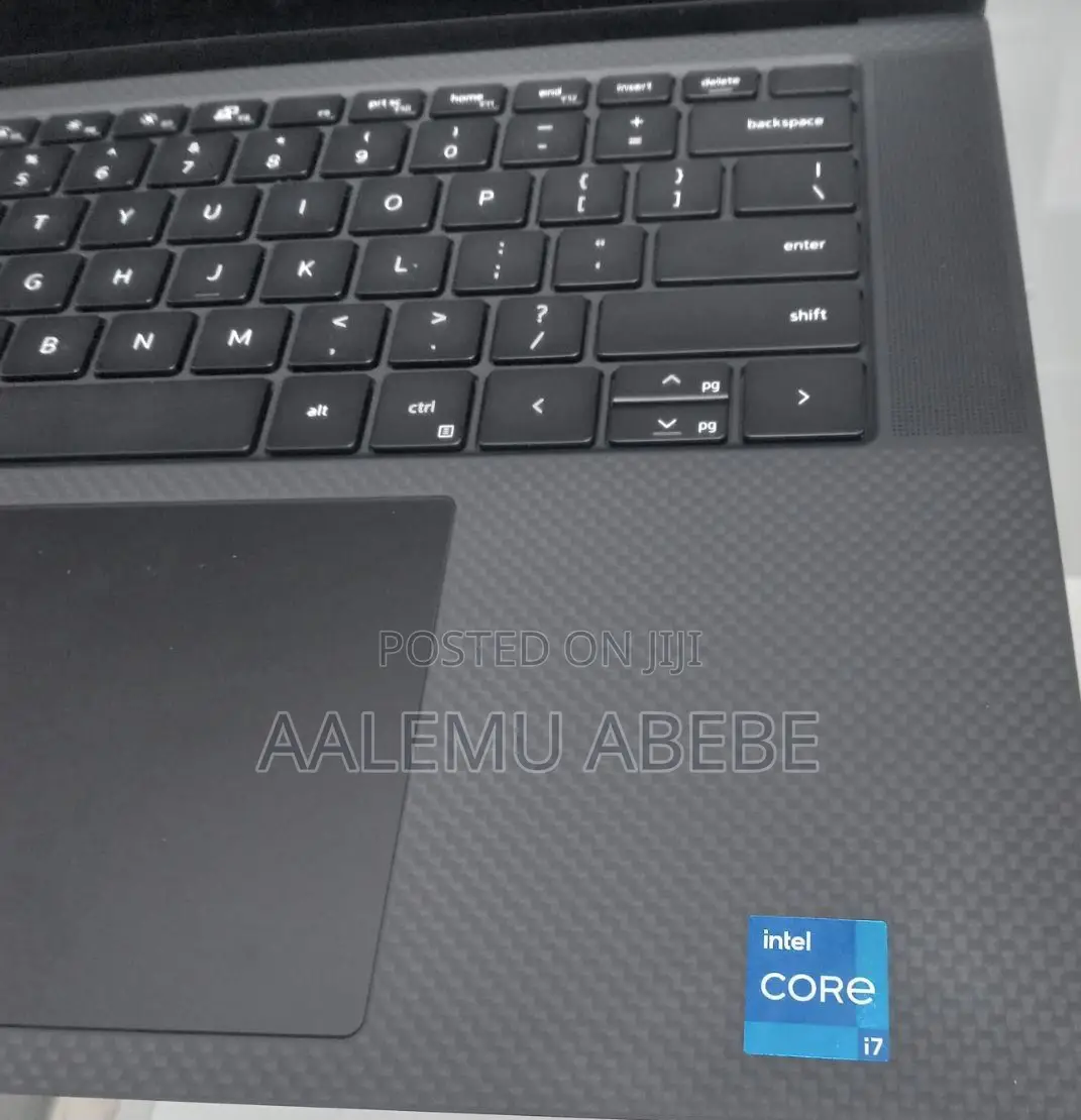 New Laptop Dell XPS 15 16GB Intel Core I7 SSD 512GB