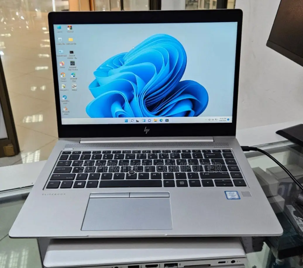 New Laptop HP EliteBook 840 G6 8GB Intel Core I7 SSD 512GB