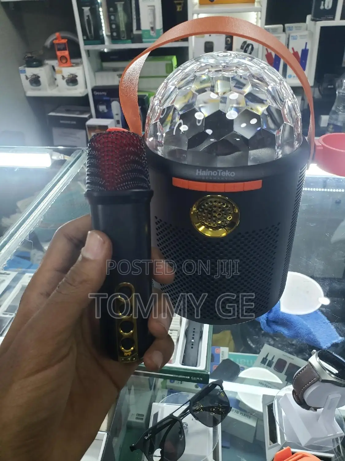 3 በ 1 የያዘ ጥቅል እስፒከር 2 ማይክራፎን እና Led Light በአንድ Speakers