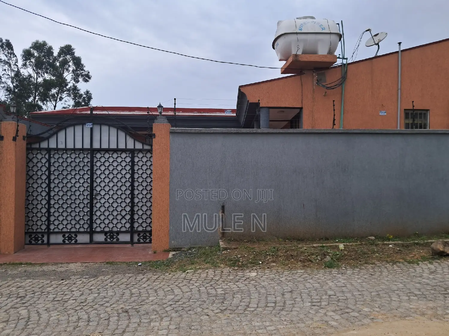 Furnished 4bdrm House in Ayat Gebireal, Yeka for sale