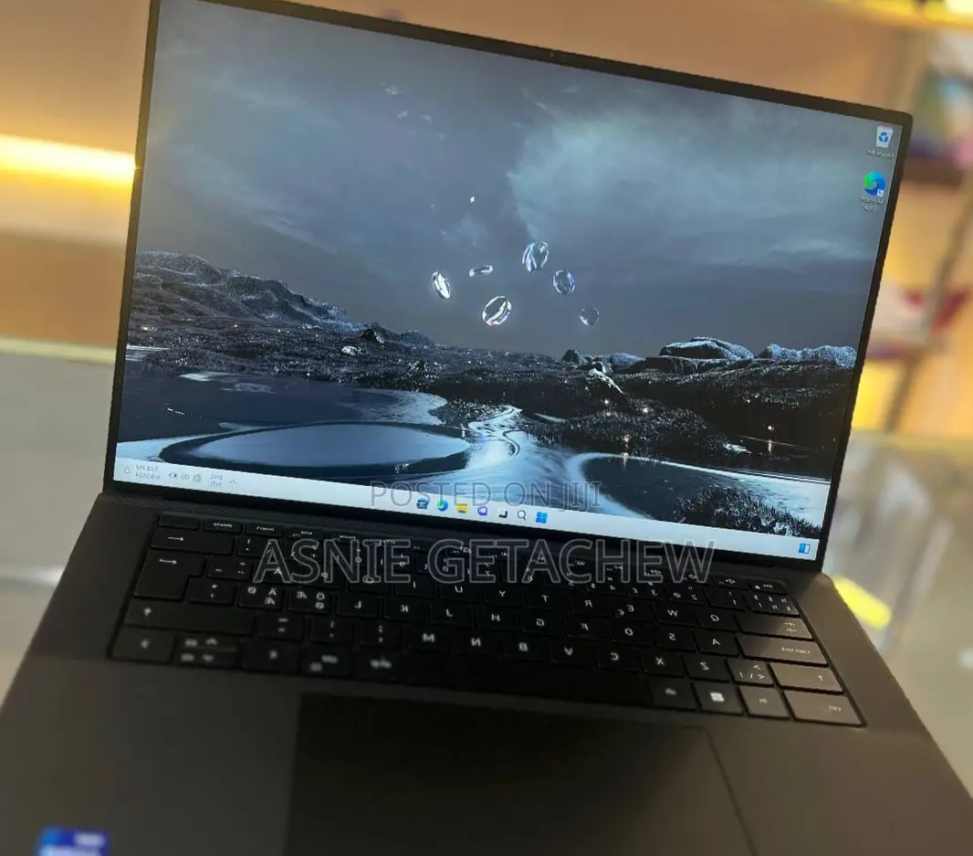 New Laptop Dell XPS 15 16GB Intel Core I7 SSD 512GB