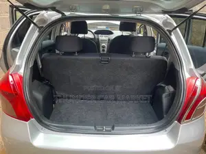 Toyota Yaris 1.0 VVT-i 2007 Silver
