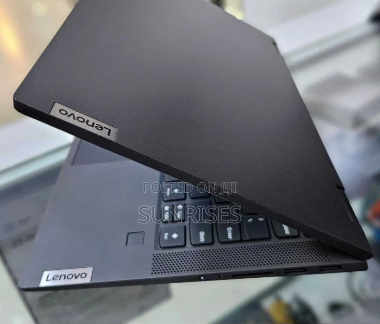 New Laptop Lenovo Flex 3 8GB Intel Core I3 SSD 256GB