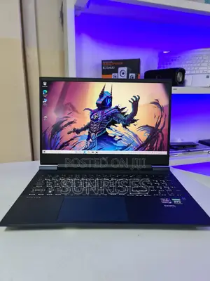 New Laptop HP Victus 16 8GB AMD Ryzen 5 SSD 512GB