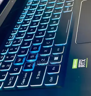 New Laptop Acer Predator Helios 300 16GB Intel Core I9 SSD 512GB