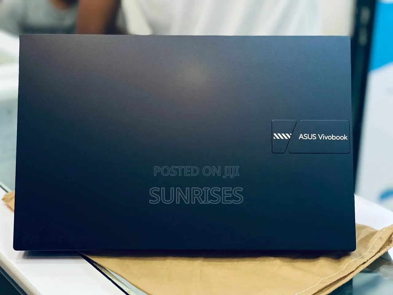 New Laptop Asus VivoBook 15 X505BA 8GB Intel Core I5 SSD 512GB