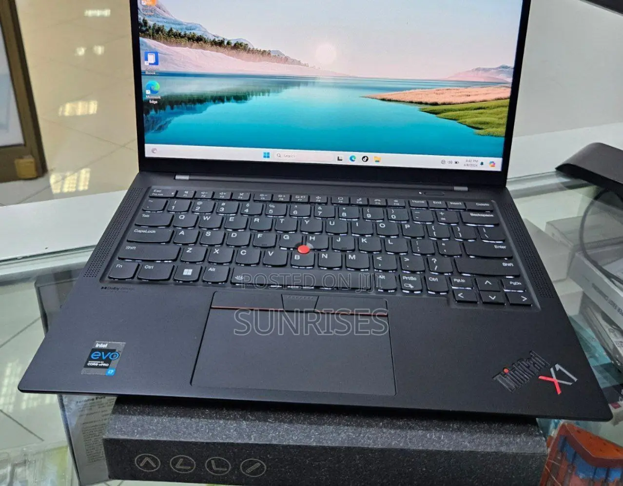 New Laptop Lenovo ThinkPad X1 Carbon 16GB Intel Core I7 SSD 512GB