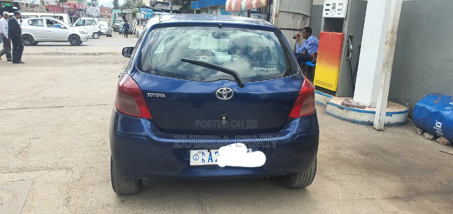 Toyota Yaris 1.0 C 2005 Blue