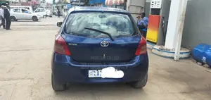 Toyota Yaris 1.0 C 2005 Blue