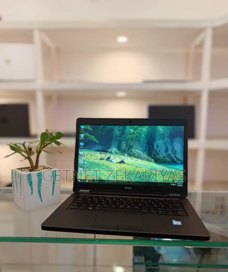 New Laptop Dell Latitude 14 8GB Intel Core I5 SSD 256GB