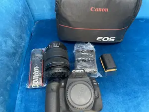 Canon Eos 90d Camera Brand New Camera With 18-135 Lens