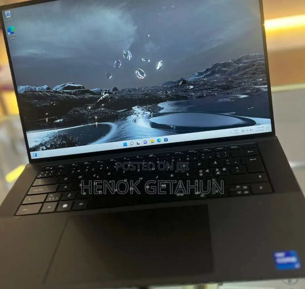 New Laptop Dell XPS 15 16GB Intel Core I7 SSD 512GB