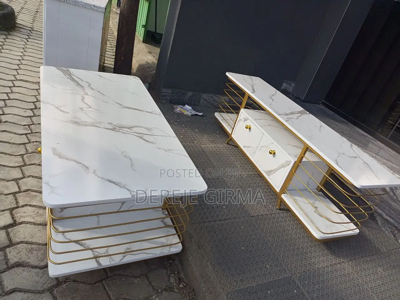 ማች ጠረጴዛና ቲቪ ማስቀመጫ