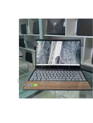 New Laptop HP Envy 14t 8GB Intel Core I5 SSD 512GB