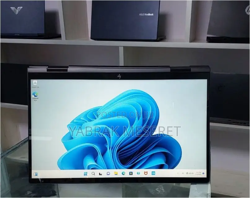 New Laptop HP Envy X360 16GB AMD Ryzen 7 SSD 512GB