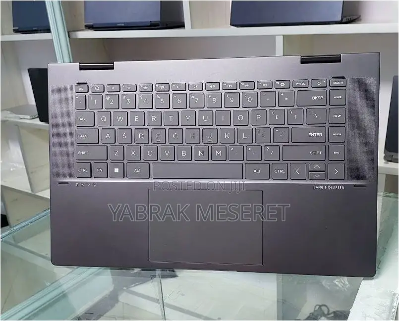 New Laptop HP Envy X360 16GB AMD Ryzen 7 SSD 512GB