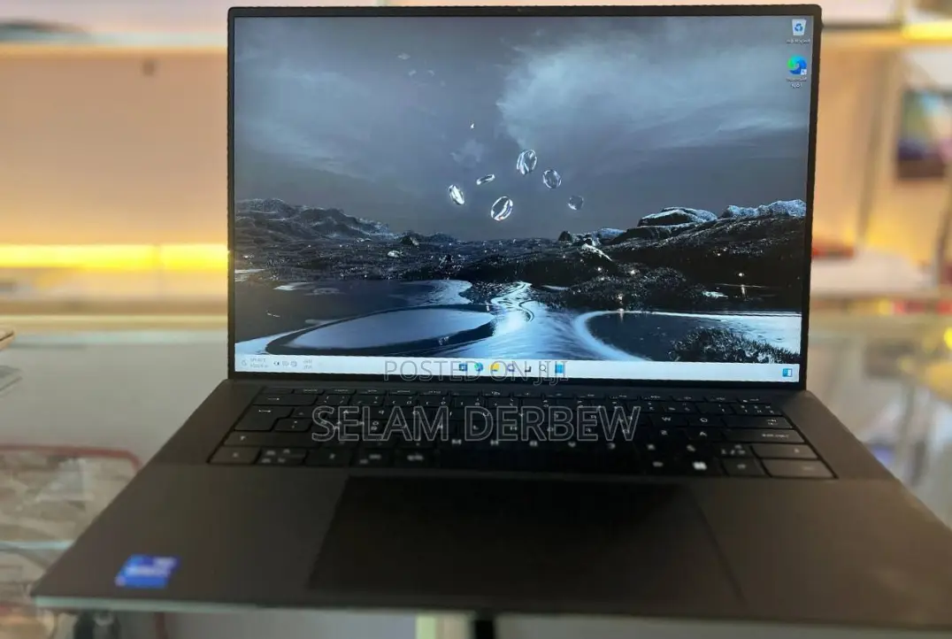 New Laptop Dell XPS 15 16GB Intel Core I7 SSD 512GB