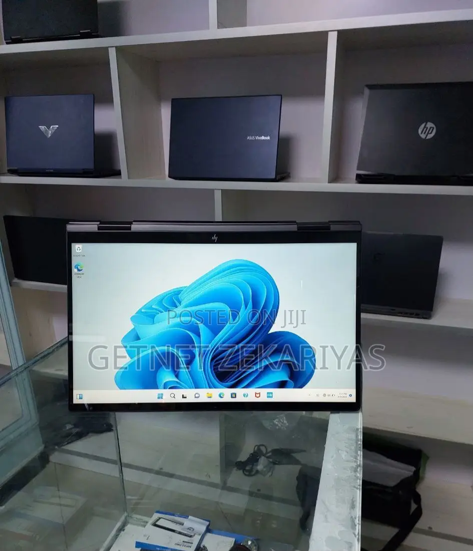 New Laptop HP Envy 13 16GB AMD Ryzen 7 SSD 512GB