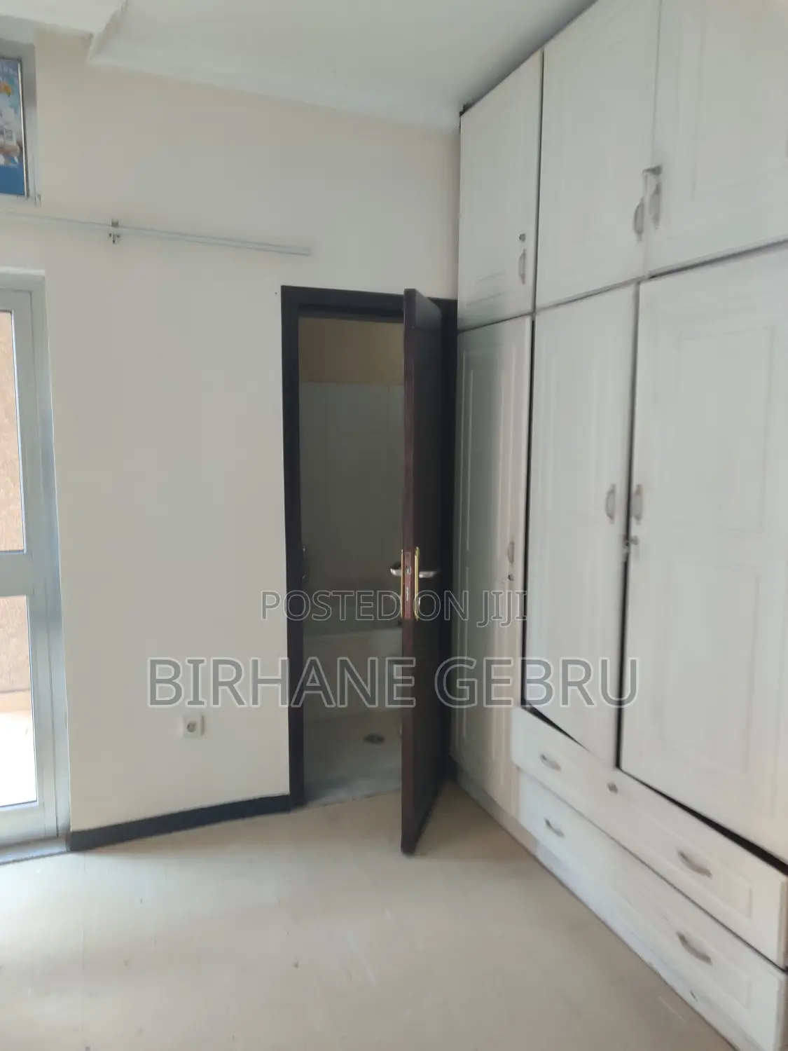 3 Bedroom Apartiment Rent