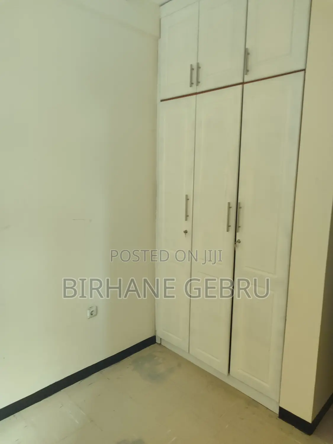 3 Bedroom Apartiment Rent