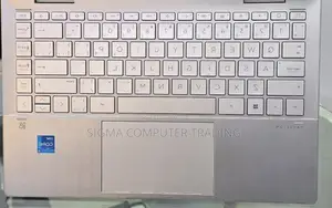 New Laptop HP Pavilion 14 8GB Intel Core I5 SSD 512GB