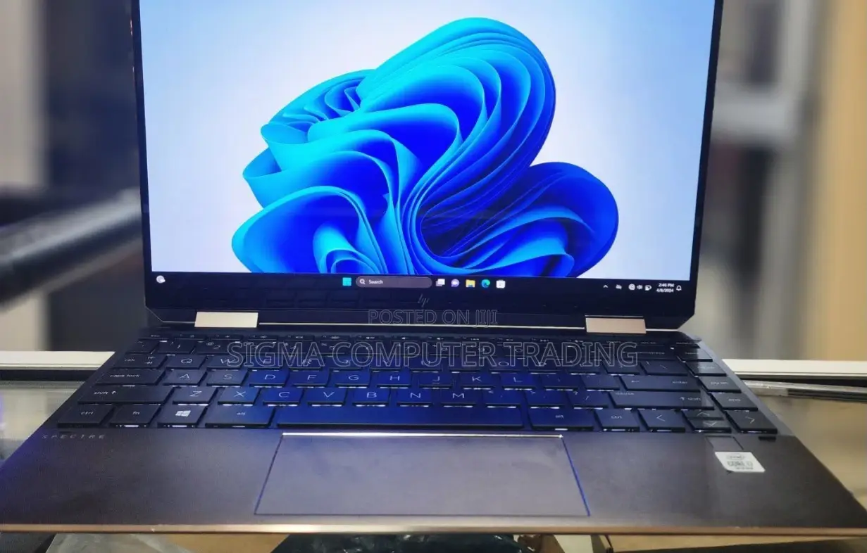 New Laptop HP Spectre 13 16GB Intel Core I7 SSD 1T
