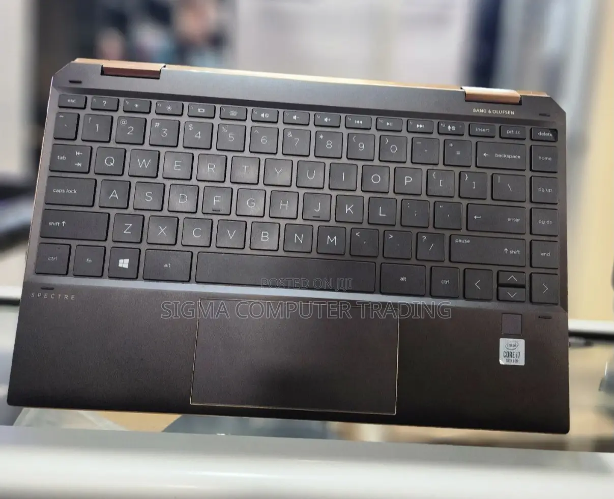 New Laptop HP Spectre 13 16GB Intel Core I7 SSD 1T