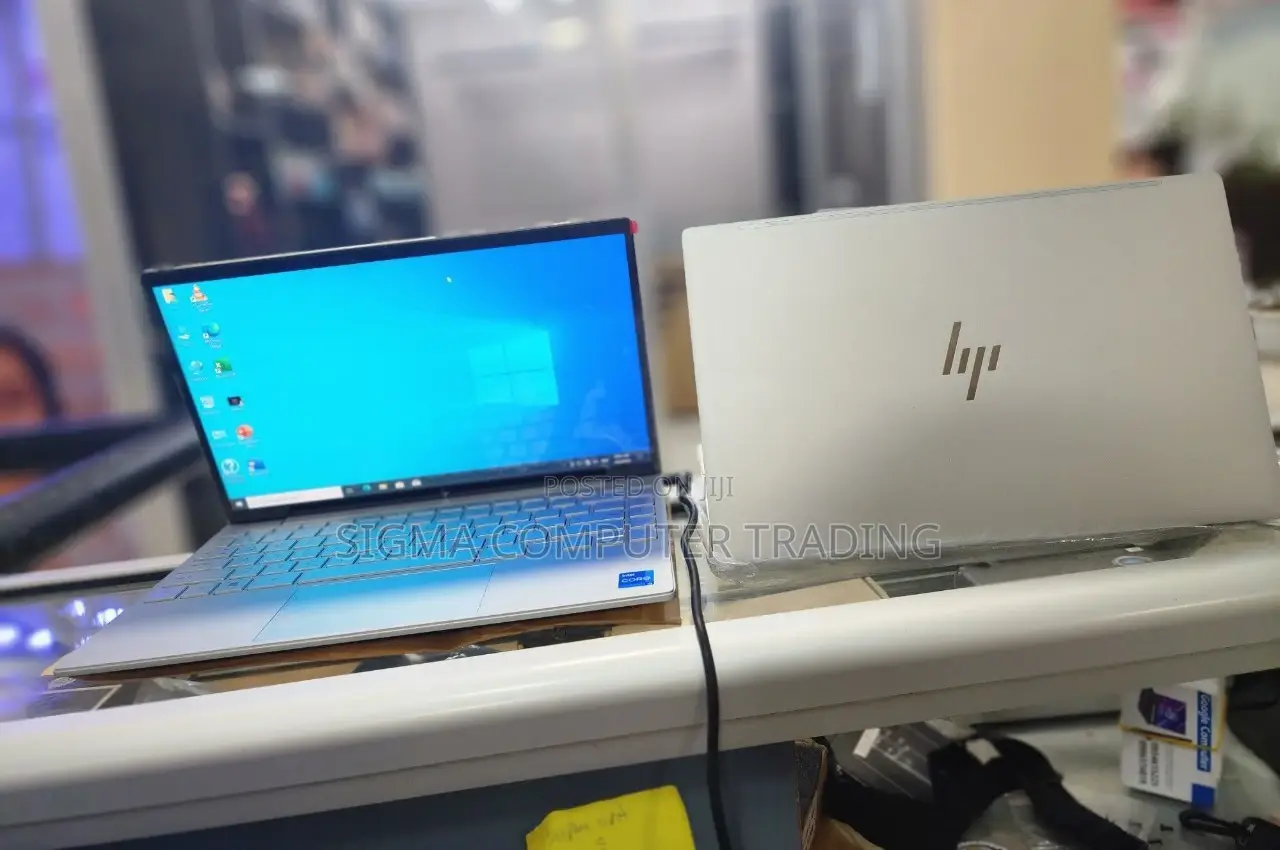 New Laptop HP Envy X360 16GB Intel Core I5 SSD 512GB