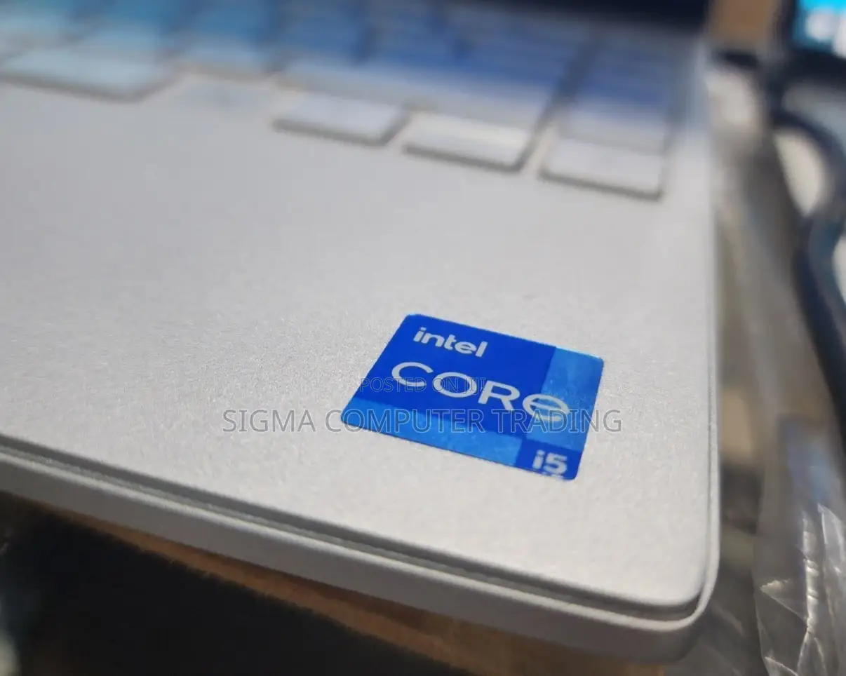 New Laptop HP Envy X360 16GB Intel Core I5 SSD 512GB