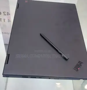 Photo - New Laptop Lenovo Thinkpad X1 Yoga 8GB Intel Core I5 SSD 256GB