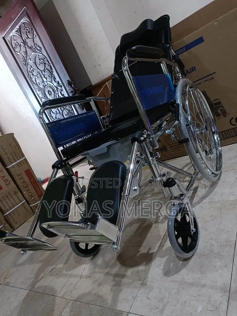 Toilet Wheelchair/ቺል Wheelchair¶Durኤብል Wheelchair°Wheelchair