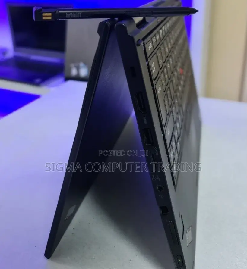 New Laptop Lenovo ThinkPad X390 16GB Intel Core I7 SSD 256GB