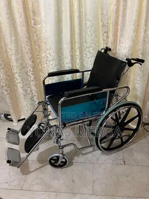 የpoፖ Wheelchair|የሰገራ Wheelchair|Urinal Wheelchair¶Wheelchair