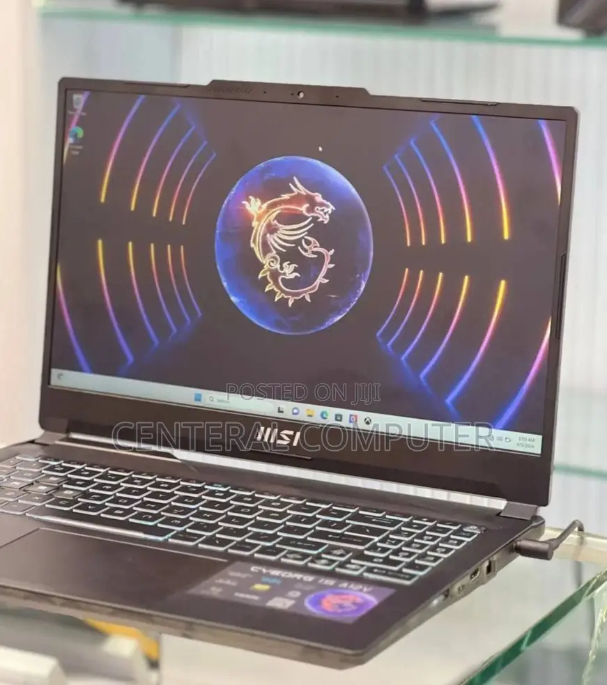 New Laptop MSI GE66 Raider 16GB Intel Core I7 SSD 1T