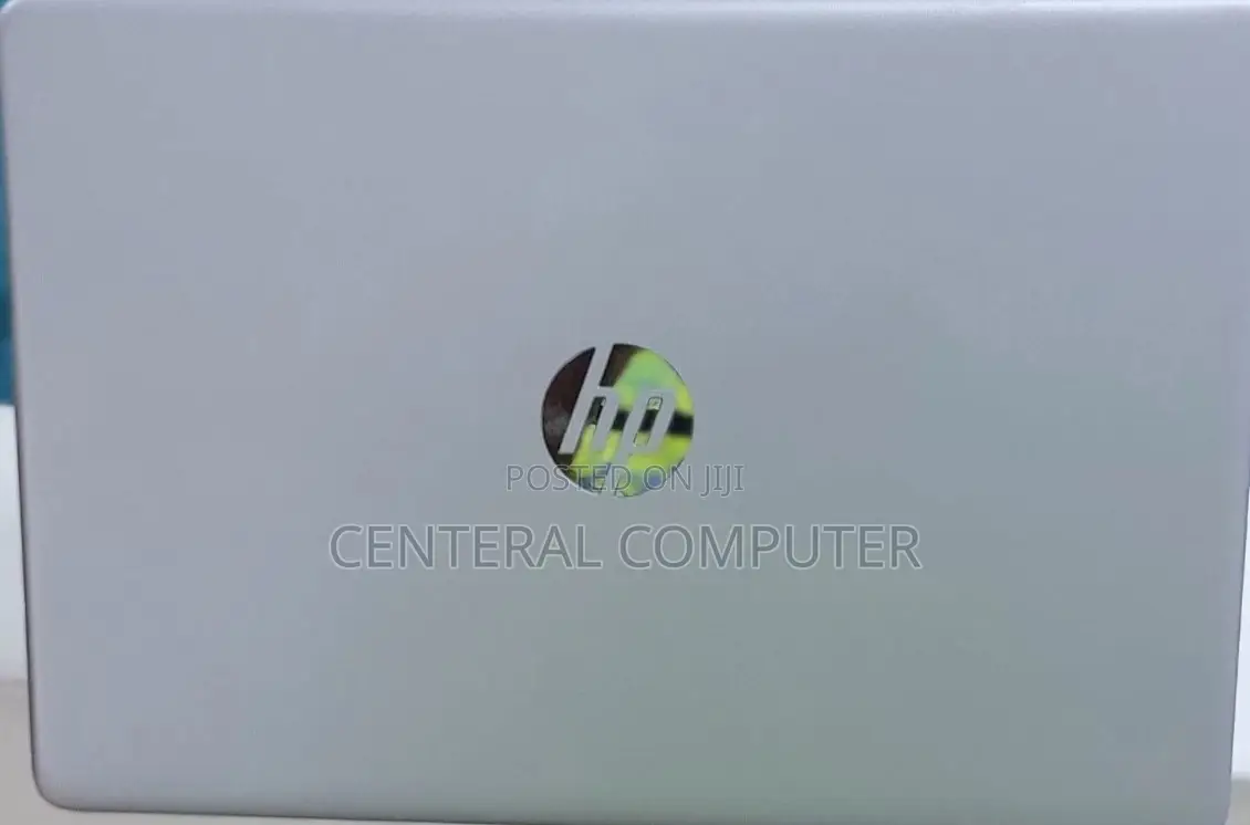 New Laptop HP 14-Dq1088wm 8GB AMD Ryzen 3 SSD 256GB