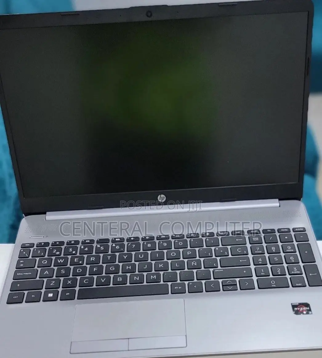 New Laptop HP 14-Dq1088wm 8GB AMD Ryzen 3 SSD 256GB