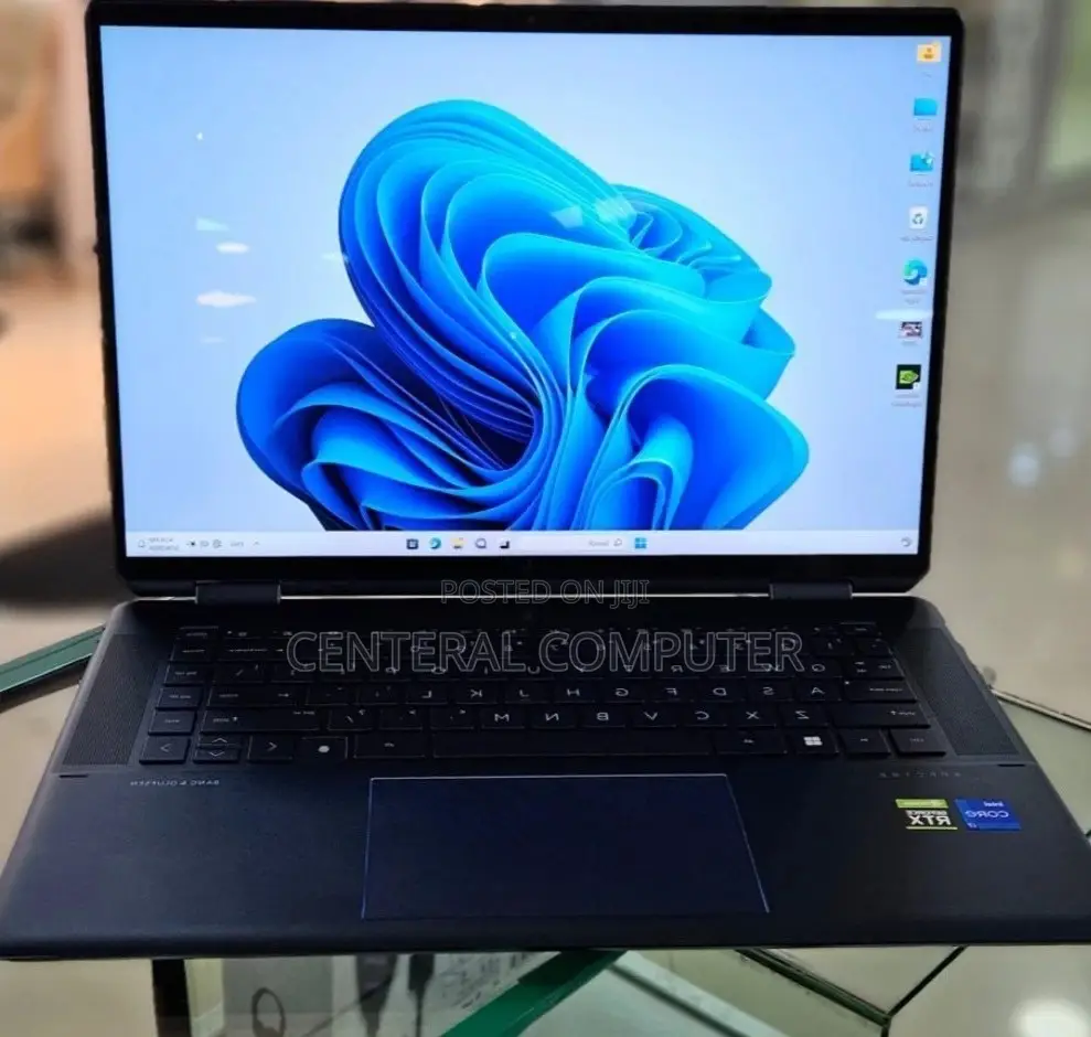 New Laptop HP 15-Dw0037wm 16GB Intel Core I7 SSD 512GB