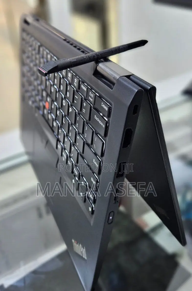 New Laptop Lenovo ThinkPad Yoga 8GB Intel Core I5 SSD 512GB