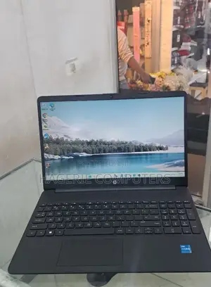 New Laptop HP Stream Notebook 8GB Intel Core I3 SSD 256GB