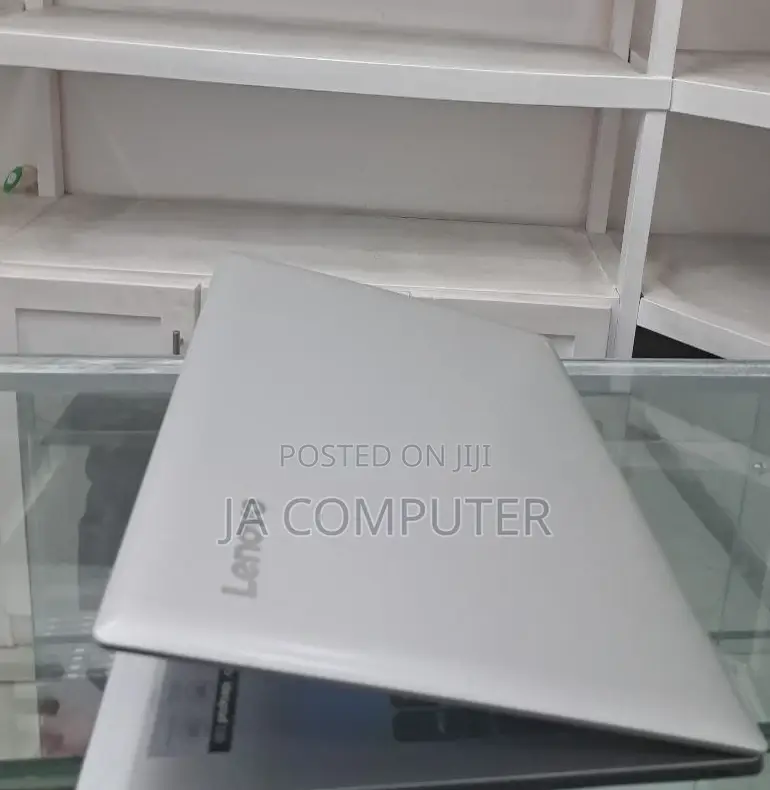 Laptop Lenovo IdeaPad 330 8GB Intel Core I3 HDD 1T