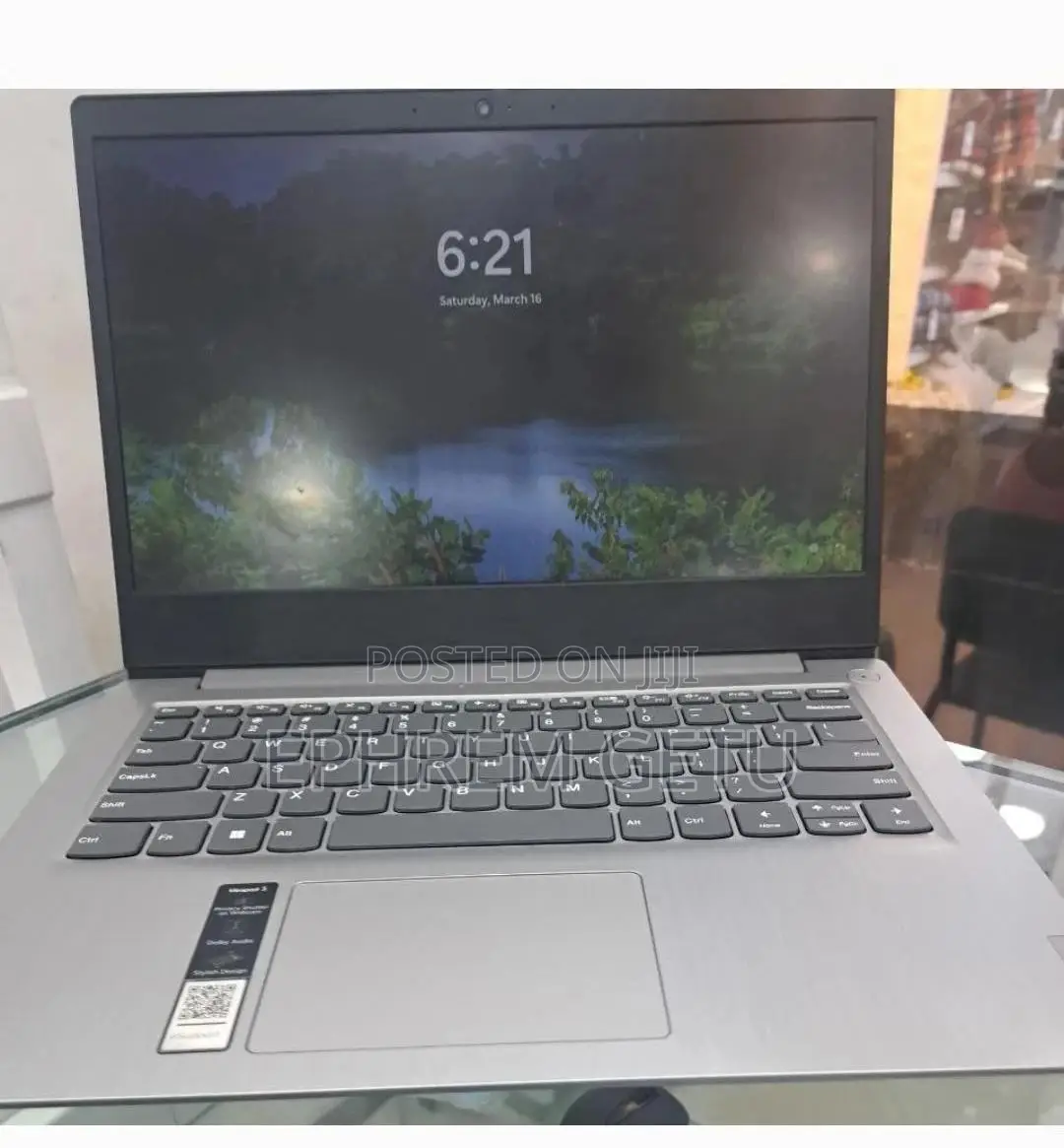 New Laptop Lenovo Ideapad 3 8GB Intel Core i3 SSD 256GB