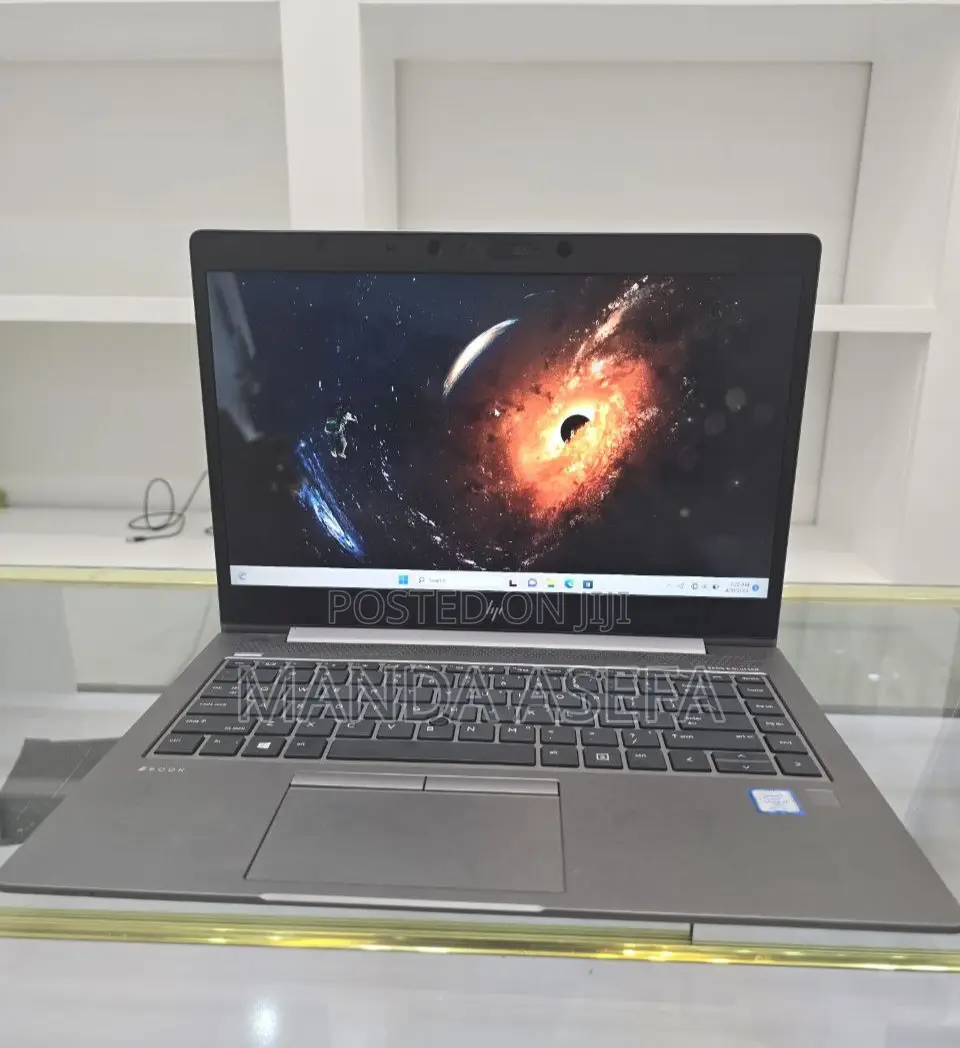 New Laptop HP ZBook 14 16GB Intel Core I7 SSD 512GB