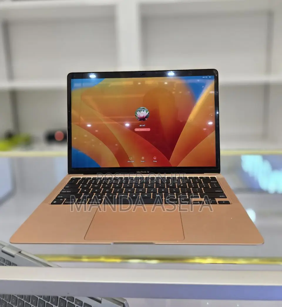 New Laptop Apple MacBook Air 2020 M1 8GB Apple M1 SSD 256GB